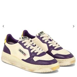 Autry Women's Medalist Low-Top Sneakers in Cream & Purple